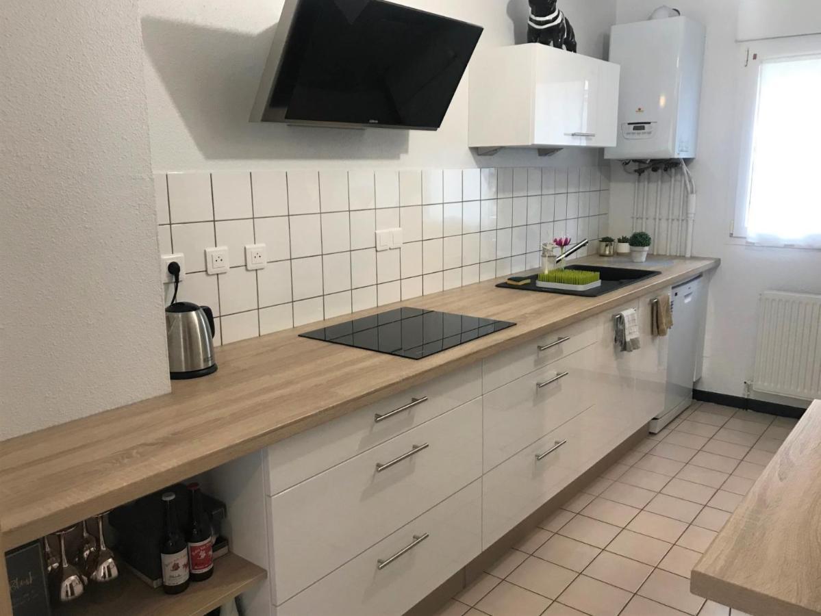 La Maison De Ville - 4 Chambres, 2 Sdb, Terrasse Et Garage - 90M2 Vesoul Εξωτερικό φωτογραφία