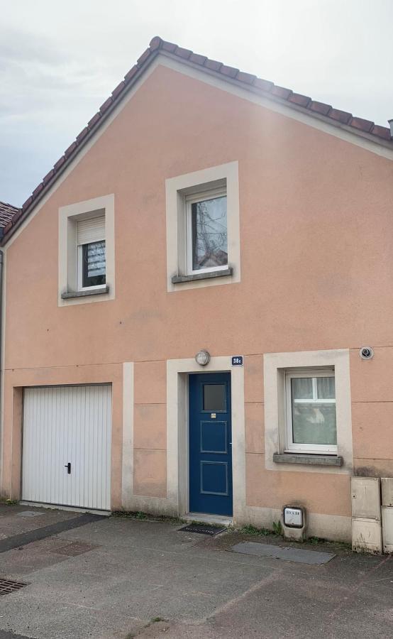 La Maison De Ville - 4 Chambres, 2 Sdb, Terrasse Et Garage - 90M2 Vesoul Εξωτερικό φωτογραφία